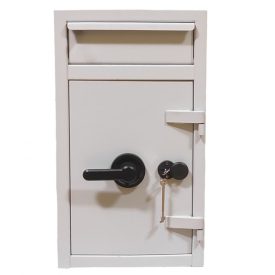   SN D5 BB sef s nagibnim ubacnim vratima – MABISZ "D", vrijednosni limit 14 milijuna HUF